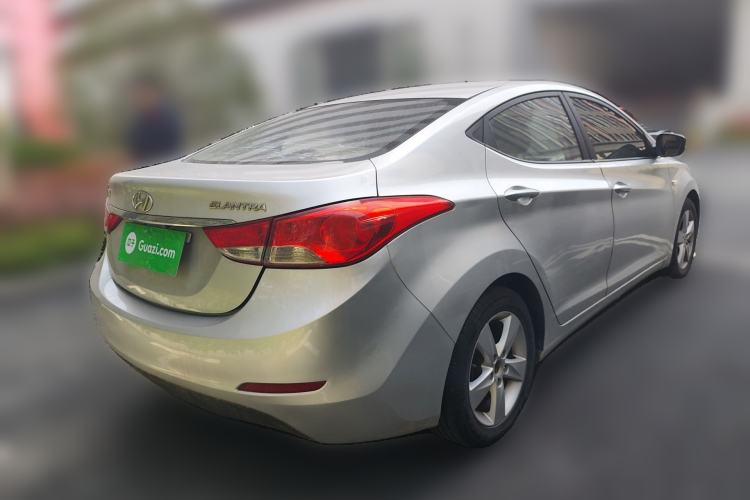 Used Hyundai Elantra (5th Generation / Langdong) 2012 1.6L Manual Fashion Edition Rear Right 45 Deg