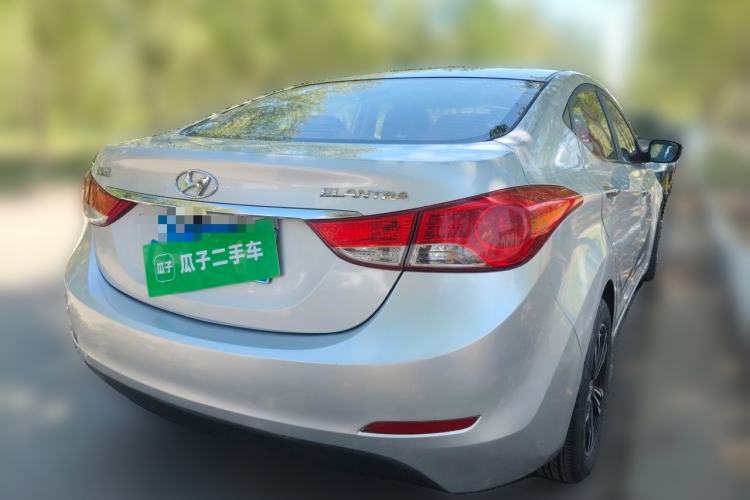 Used Hyundai Elantra (5th Generation / Langdong) 2012 1.6L Automatic Leading Model Rear Right 45 Deg