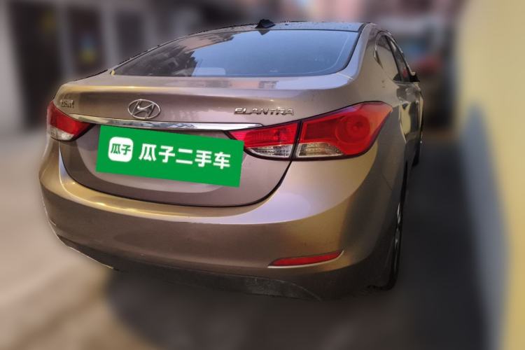 Used Hyundai Elantra (5th Generation / Langdong) 2012 1.6L Automatic Prestige Model Rear Right 45 Deg