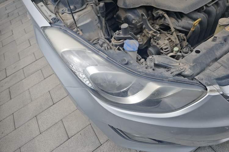 Used Hyundai Elantra (5th Generation / Langdong) 2012 1.6L Manual Fashion Edition Right Front Headlight
