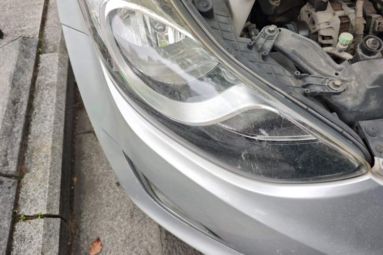 Used Hyundai Elantra (5th Generation / Langdong) 2012 1.6L Automatic Leading Model Right Front Headlight