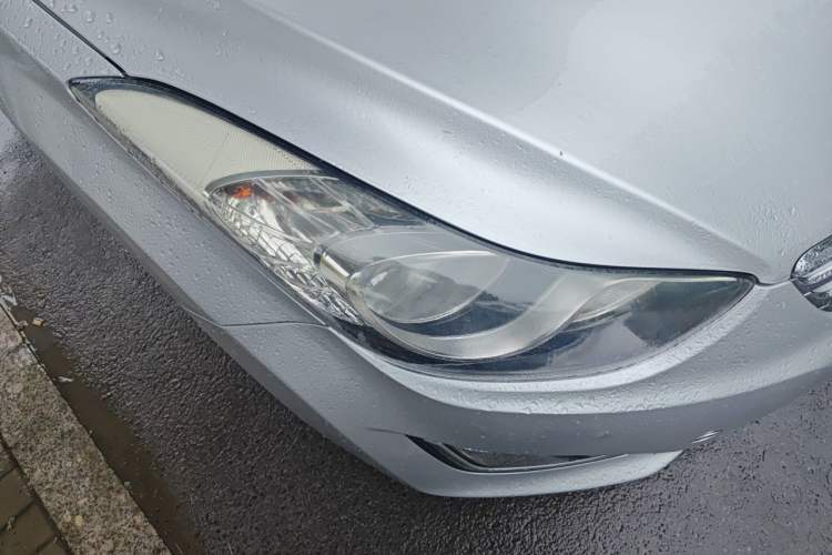 Used Hyundai Elantra (5th Generation / Langdong) 2012 1.6L Automatic Leading Model Right Front Headlight
