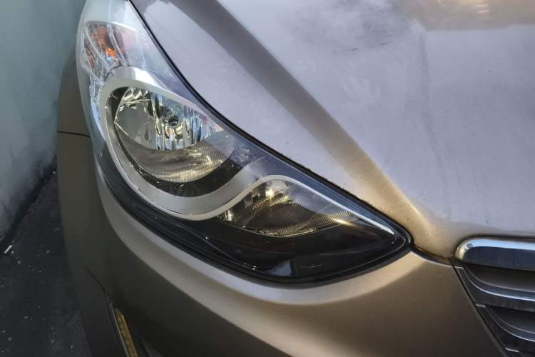 Used Hyundai Elantra (5th Generation / Langdong) 2012 1.6L Automatic Prestige Model Right Front Headlight