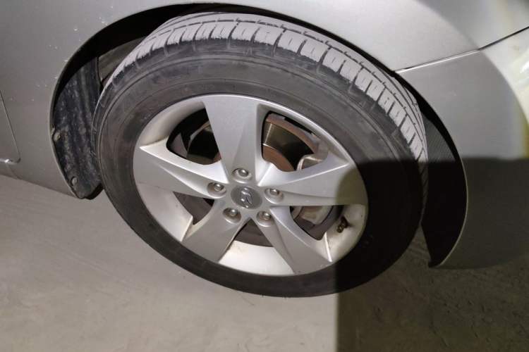 Used Hyundai Elantra (5th Generation / Langdong) 2012 1.6L Manual Leading Model Right Front Wheel Hub