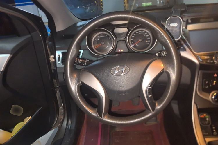 Used Hyundai Elantra (5th Generation / Langdong) 2012 1.6L Manual Fashion Edition Steering Wheel