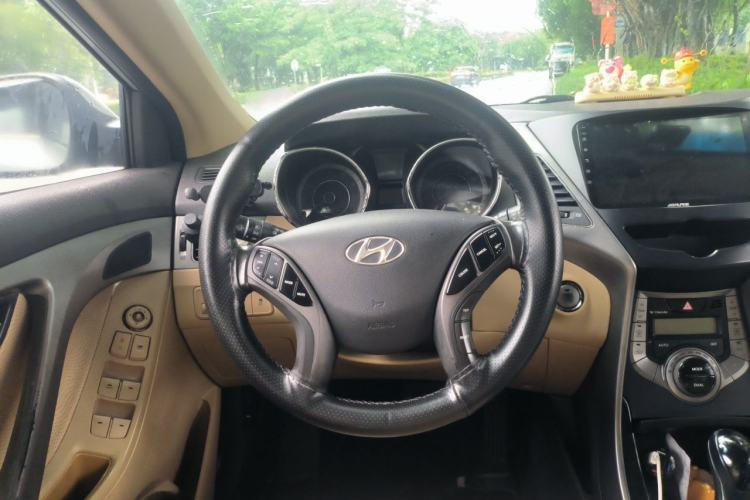 Used Hyundai Elantra (5th Generation / Langdong) 2012 1.6L Automatic Prestige Model Steering Wheel