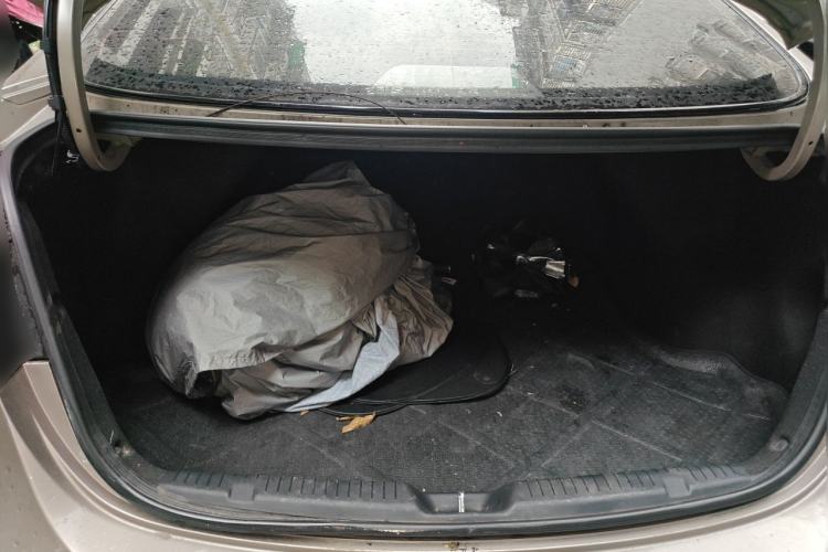 Used Hyundai Elantra (5th Generation / Langdong) 2012 1.6L Automatic Fashion Edition Trunk
