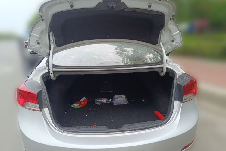 Used Hyundai Elantra (5th Generation / Langdong) 2012 1.6L Automatic Leading Model Trunk