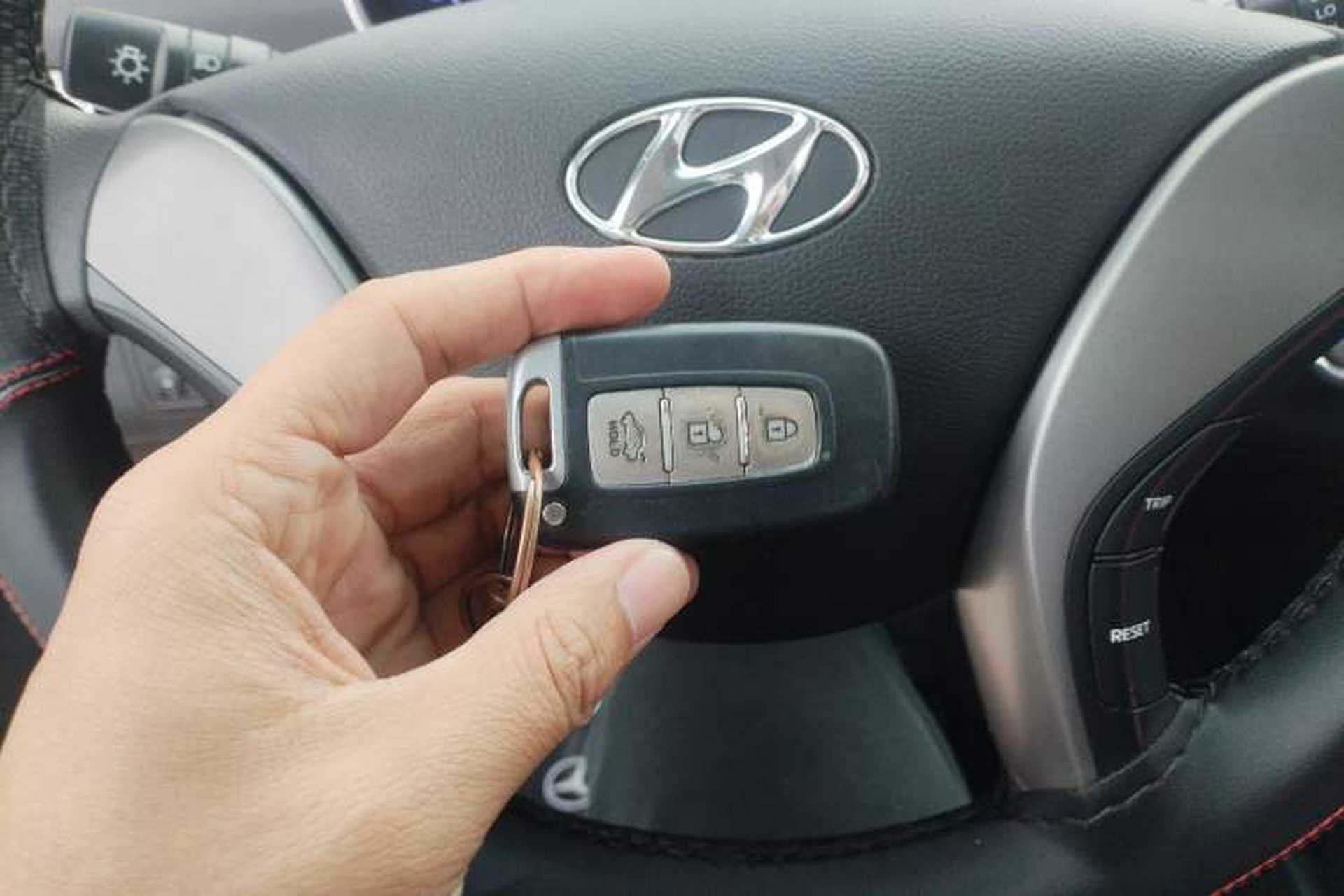 Used Hyundai Elantra (5th Generation / Langdong) 2012 1.6L Manual Leading Model Vehicle Key