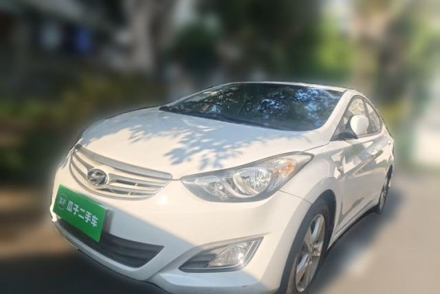 Hyundai Elantra (5th Generation / Langdong) 2012 1.6L Automatic Fashion Edition usado