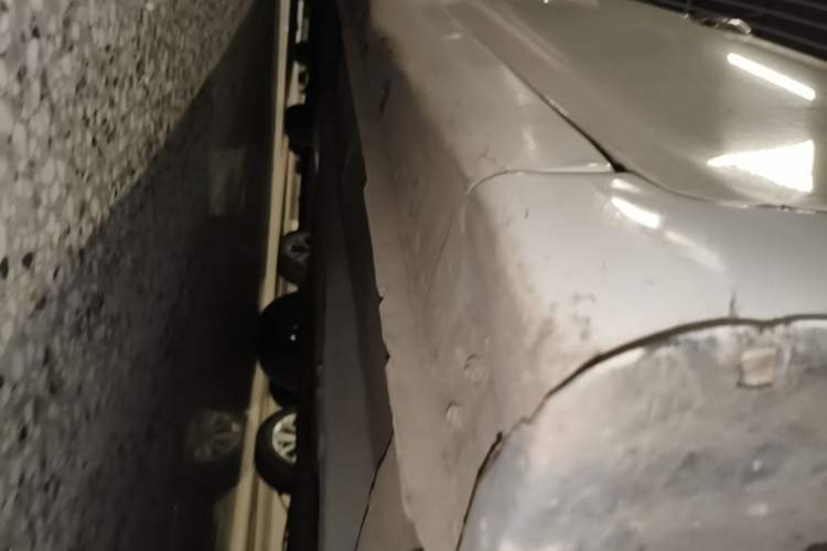 Used Hyundai Elantra (5th Generation / Langdong) 2012 1.6L Manual Leading Model Chassis Front Right