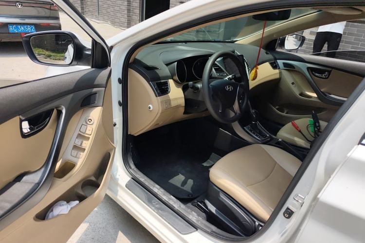 Used Hyundai Elantra (5th Generation / Langdong) 2012 1.6L Automatic Leading Model Driver Seat
