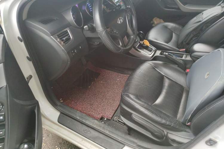 Used Hyundai Elantra (5th Generation / Langdong) 2012 1.6L Automatic Prestige Model Driver Seat