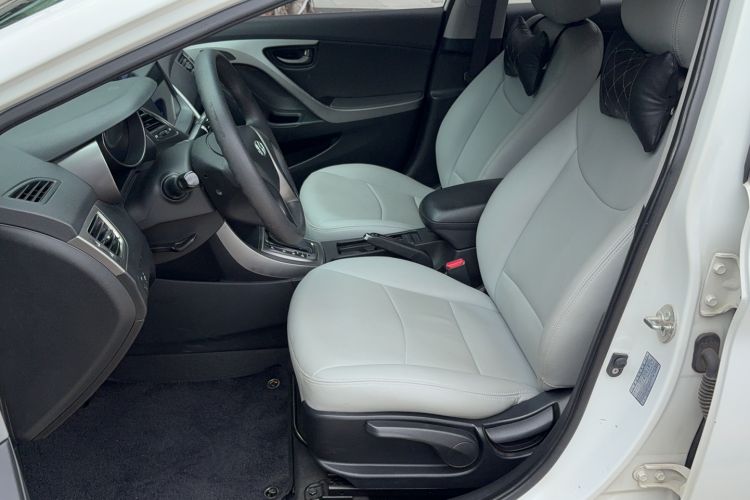 Used Hyundai Elantra (5th Generation / Langdong) 2012 1.6L Automatic Fashion Edition Driver Seat