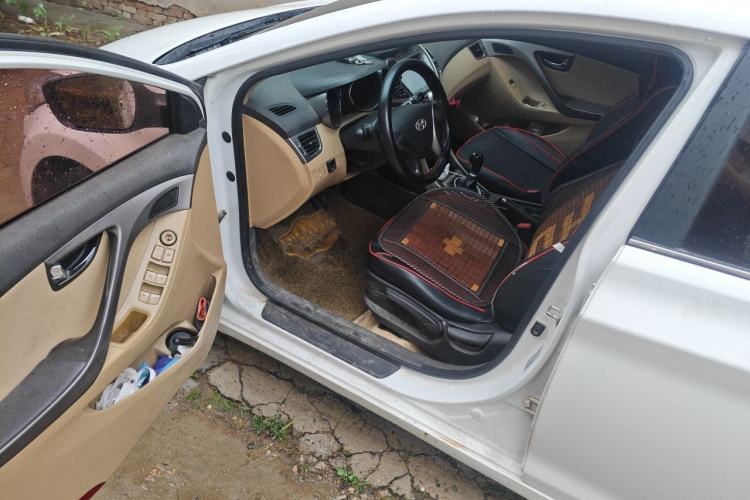 Used Hyundai Elantra (5th Generation / Langdong) 2012 1.6L Manual Leading Model Driver Seat