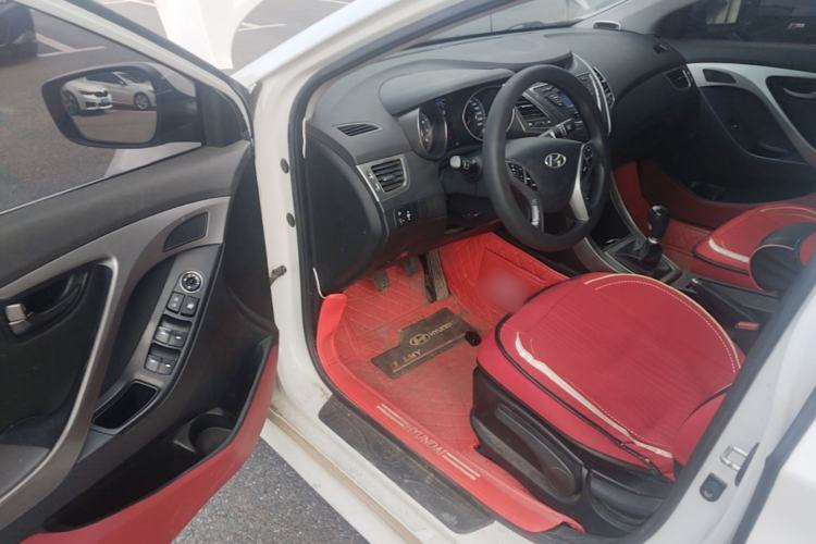 Used Hyundai Elantra (5th Generation / Langdong) 2012 1.6L Manual Fashion Edition Driver Seat