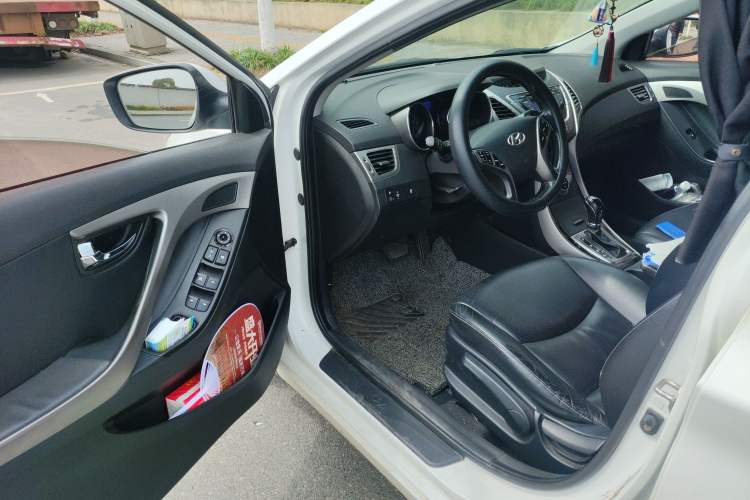 Used Hyundai Elantra (5th Generation / Langdong) 2012 1.6L Automatic Prestige Model Driver Seat