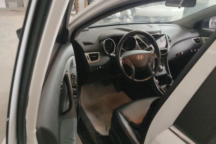 Used Hyundai Elantra (5th Generation / Langdong) 2012 1.6L Automatic Prestige Model Driver Seat