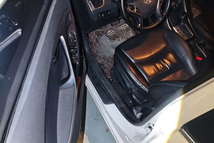 Used Hyundai Elantra (5th Generation / Langdong) 2012 1.6L Automatic Prestige Model Driver Seat