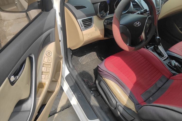 Used Hyundai Elantra (5th Generation / Langdong) 2012 1.6L Automatic Leading Model Driver Seat