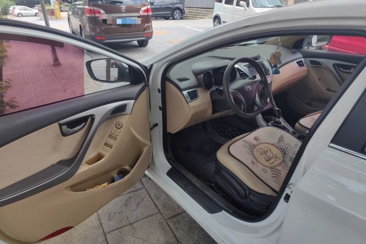 Used Hyundai Elantra (5th Generation / Langdong) 2012 1.6L Automatic Leading Model Driver Seat