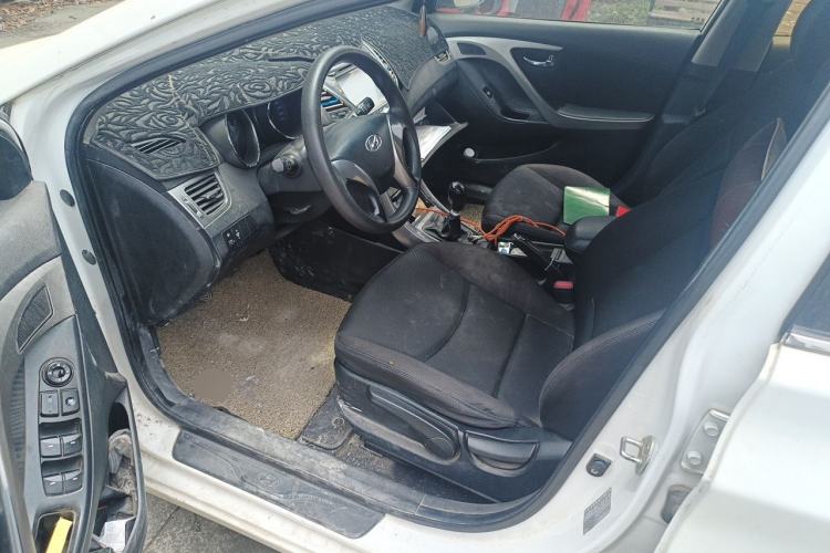 Used Hyundai Elantra (5th Generation / Langdong) 2012 1.6L Manual Leading Model Driver Seat