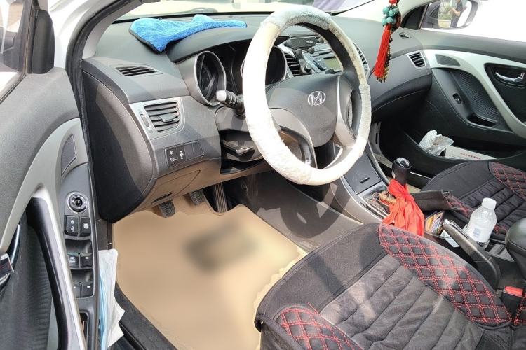 Used Hyundai Elantra (5th Generation / Langdong) 2012 1.6L Manual Leading Model Driver Seat