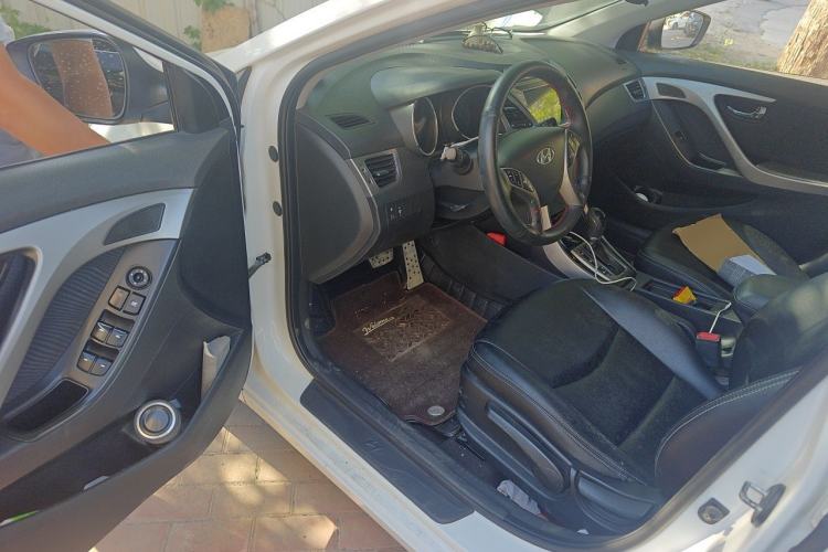 Used Hyundai Elantra (5th Generation / Langdong) 2012 1.6L Automatic Leading Model Driver Seat
