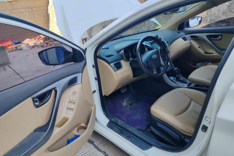 Used Hyundai Elantra (5th Generation / Langdong) 2012 1.6L Automatic Prestige Model Driver Seat