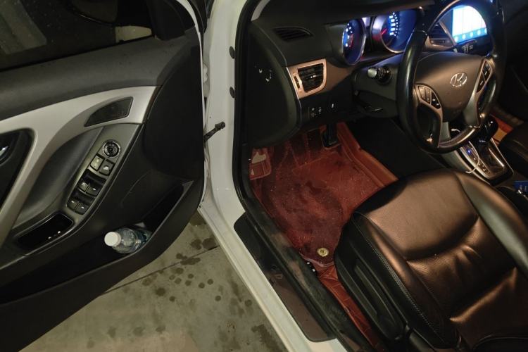 Used Hyundai Elantra (5th Generation / Langdong) 2012 1.6L Automatic Prestige Model Driver Seat