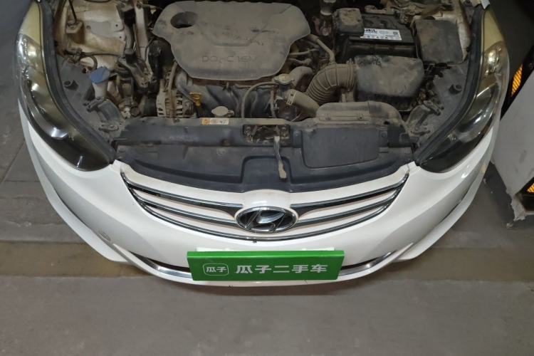 Used Hyundai Elantra (5th Generation / Langdong) 2012 1.6L Manual Fashion Edition Engine Bay