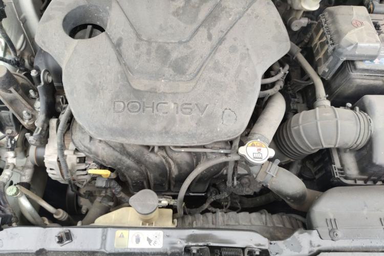 Used Hyundai Elantra (5th Generation / Langdong) 2012 1.6L Automatic Prestige Model Engine Bay