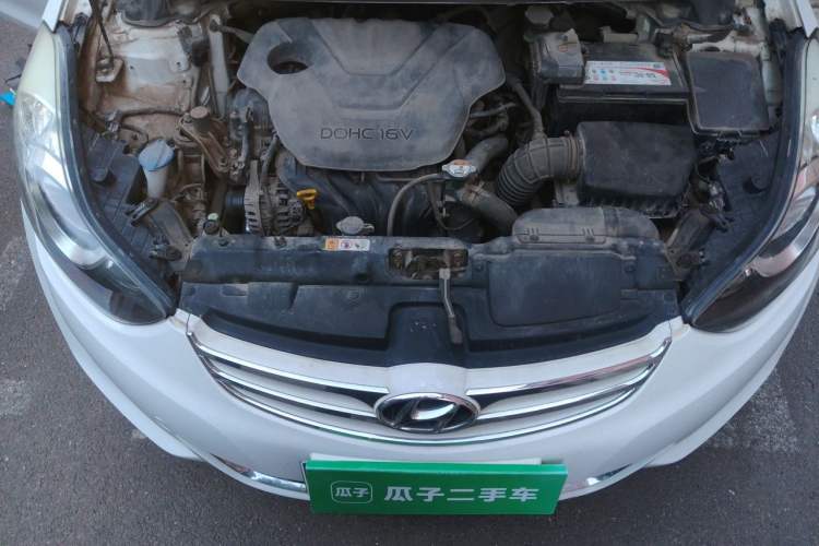 Used Hyundai Elantra (5th Generation / Langdong) 2012 1.6L Manual Leading Model Engine Bay