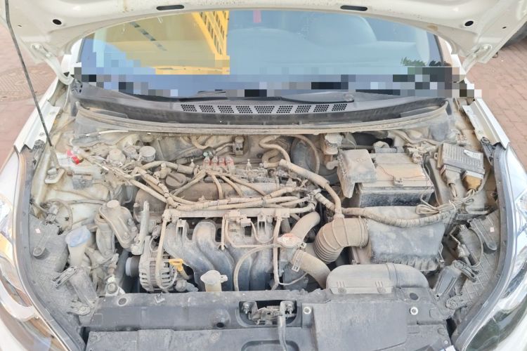 Used Hyundai Elantra (5th Generation / Langdong) 2012 1.6L Manual Leading Model Engine Bay