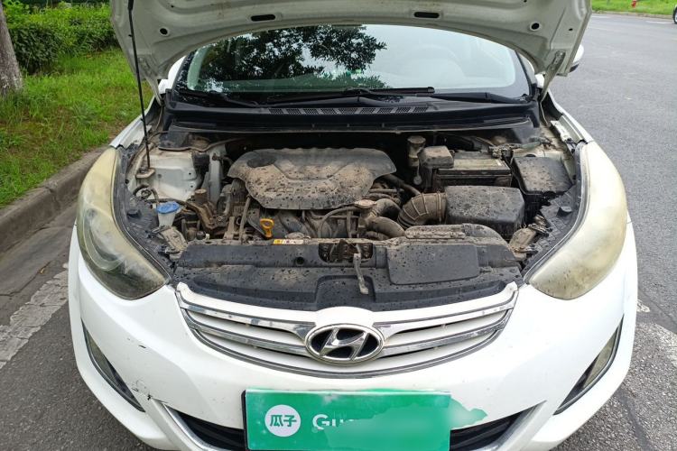 Used Hyundai Elantra (5th Generation / Langdong) 2012 1.6L Automatic Leading Model Engine Bay