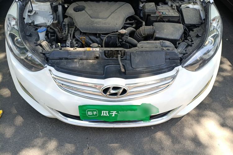 Used Hyundai Elantra (5th Generation / Langdong) 2012 1.6L Automatic Leading Model Engine Bay