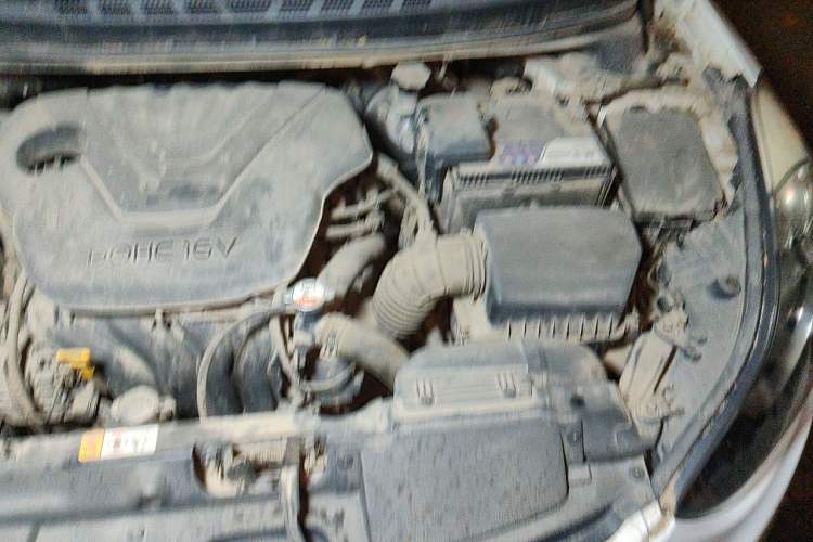 Used Hyundai Elantra (5th Generation / Langdong) 2012 1.6L Manual Leading Model Engine Bay Left