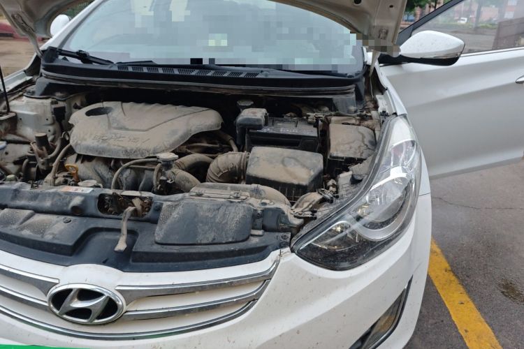Used Hyundai Elantra (5th Generation / Langdong) 2012 1.6L Automatic Leading Model Engine Bay Left