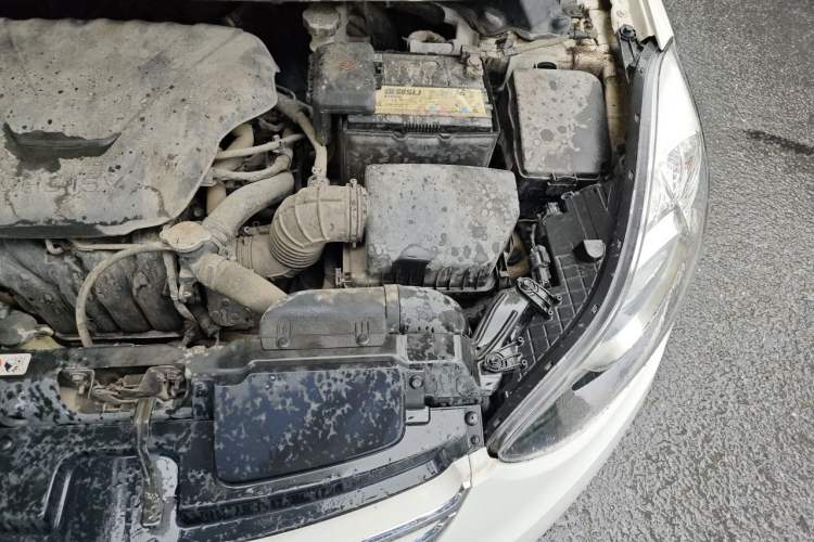 Used Hyundai Elantra (5th Generation / Langdong) 2012 1.6L Automatic Fashion Edition Engine Bay Left