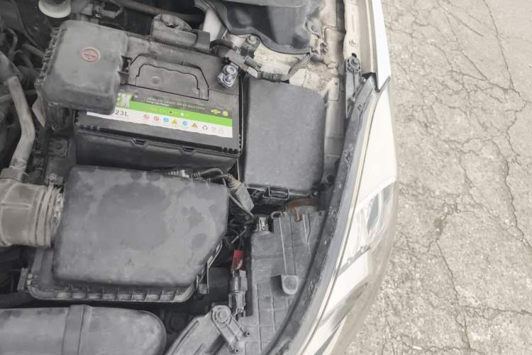 Used Hyundai Elantra (5th Generation / Langdong) 2012 1.6L Manual Leading Model Engine Bay Left