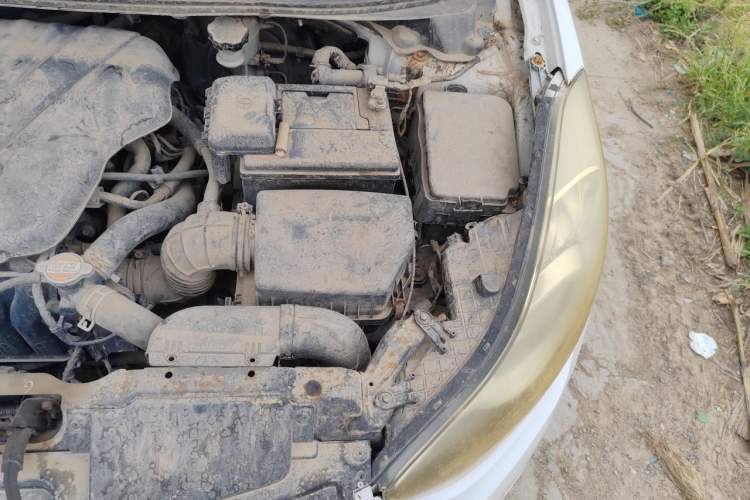 Used Hyundai Elantra (5th Generation / Langdong) 2012 1.6L Manual Leading Model Engine Bay Left