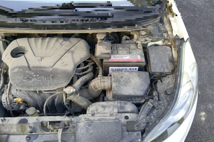 Used Hyundai Elantra (5th Generation / Langdong) 2012 1.6L Automatic Leading Model Engine Bay Left