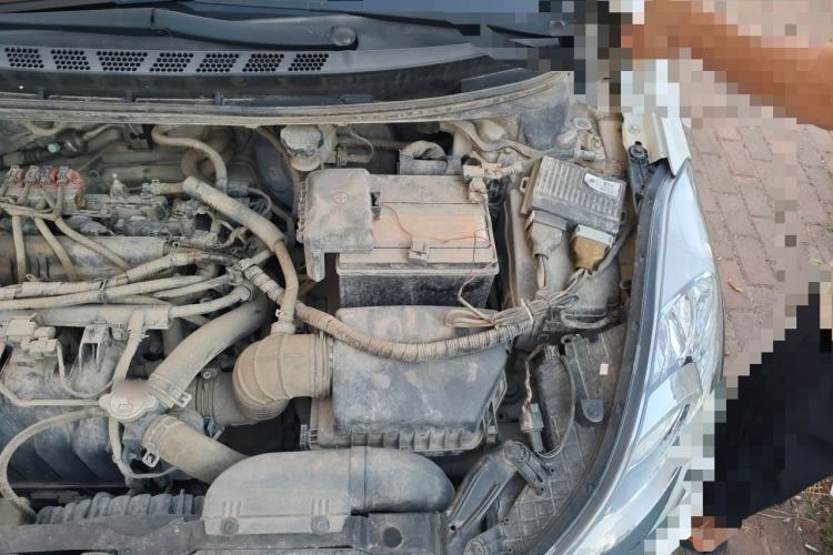 Used Hyundai Elantra (5th Generation / Langdong) 2012 1.6L Manual Leading Model Engine Bay Left