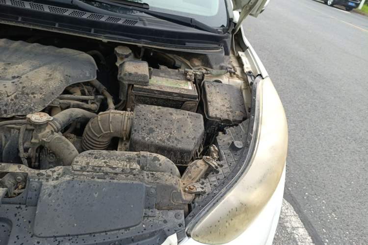 Used Hyundai Elantra (5th Generation / Langdong) 2012 1.6L Automatic Leading Model Engine Bay Left