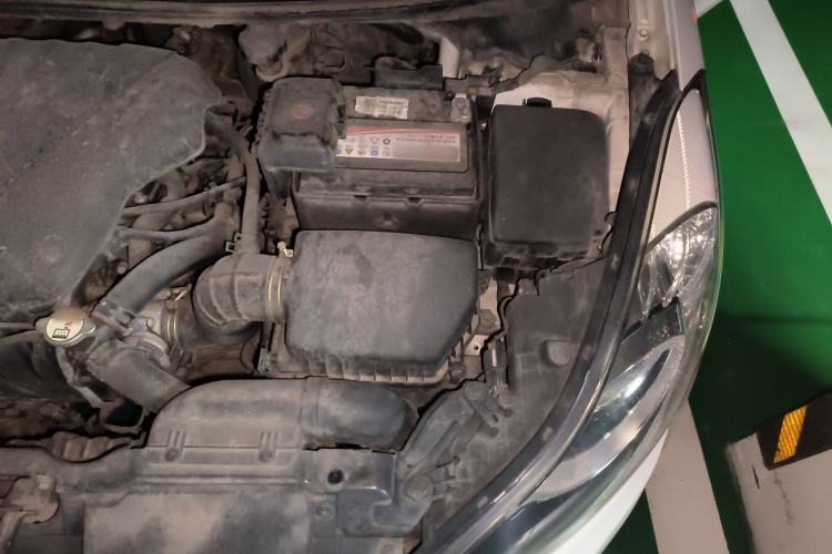 Used Hyundai Elantra (5th Generation / Langdong) 2012 1.6L Automatic Prestige Model Engine Bay Left