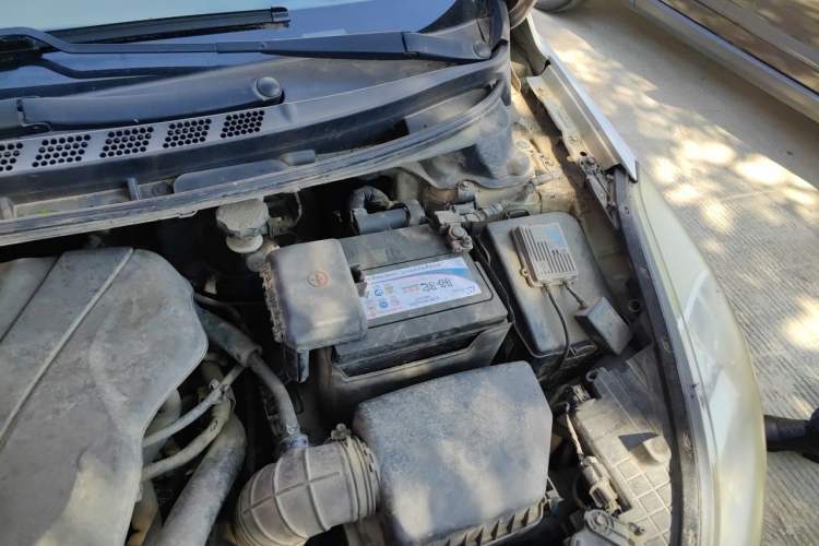 Used Hyundai Elantra (5th Generation / Langdong) 2012 1.6L Automatic Leading Model Engine Bay Left
