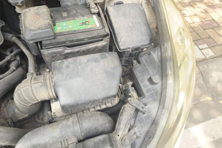 Used Hyundai Elantra (5th Generation / Langdong) 2012 1.6L Automatic Prestige Model Engine Bay Left