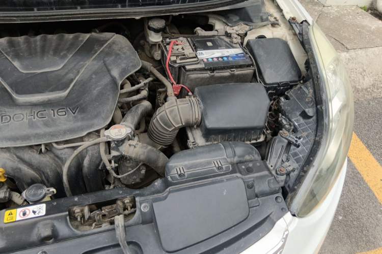 Used Hyundai Elantra (5th Generation / Langdong) 2012 1.6L Manual Leading Model Engine Bay Left