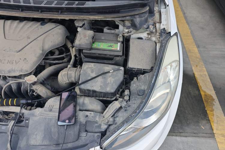 Used Hyundai Elantra (5th Generation / Langdong) 2012 1.6L Manual Leading Model Engine Bay Left