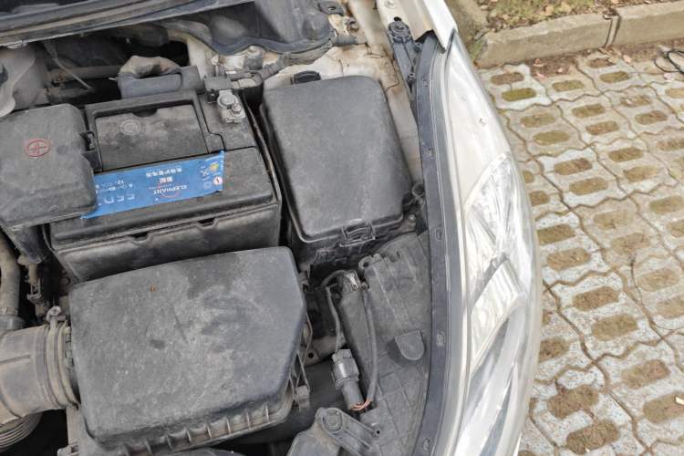 Used Hyundai Elantra (5th Generation / Langdong) 2012 1.6L Manual Leading Model Engine Bay Left